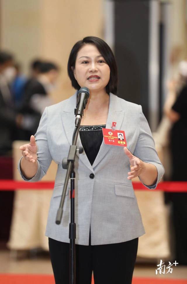 广东省政协委员、民进湛江市委会主委、广东海洋大学水产学院院长李广丽