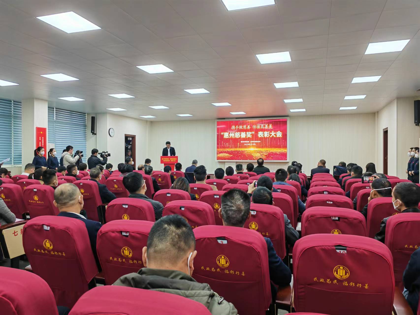    南方+ 蓝单 拍摄