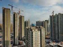 广东今年拟出让房地产用地约7万亩，较去年实际出让面积增加近1倍