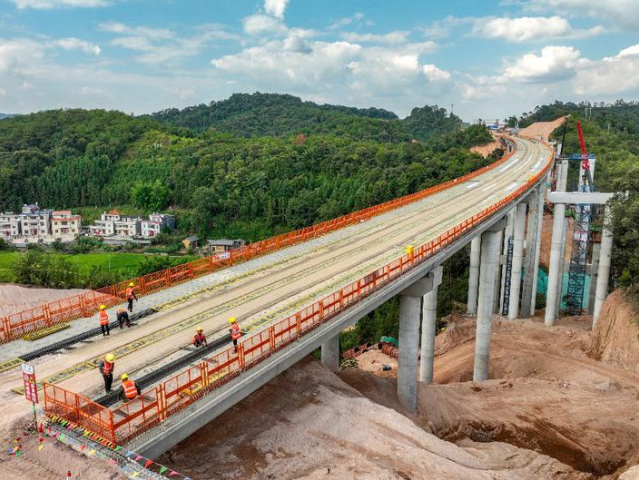 群策群力抓项目，河源奏响高质量发展最强音