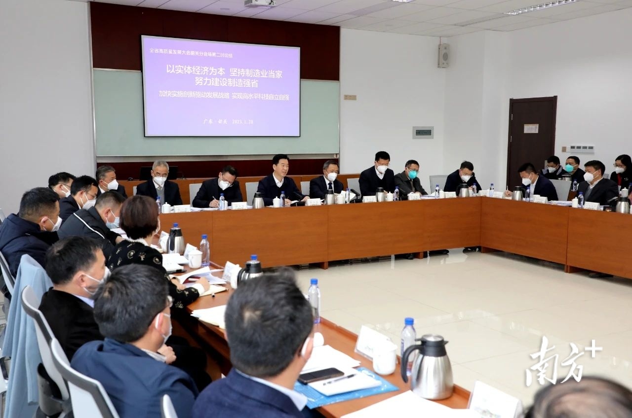 会议现场。张伟摄