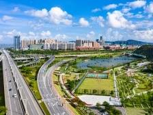 努力把手中的“施工图”转化为大地的“实景画”