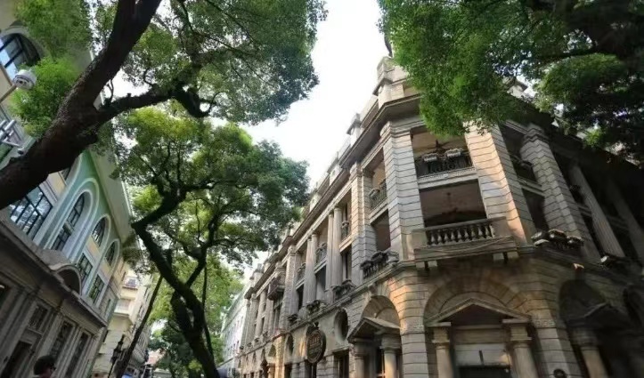 南方+ 吴伟洪 拍摄