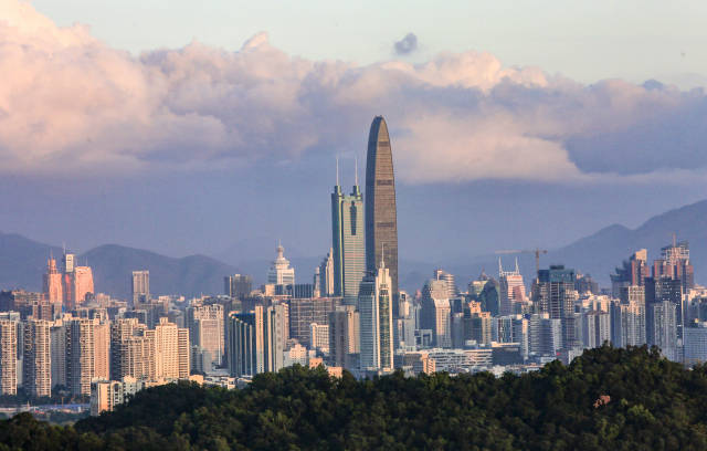 光大银行深圳分行行长韩学智:实现高质量金融服务效能全面提升|深圳高质量发展大会