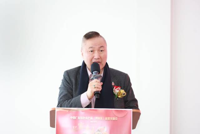 广东商会会长陆炳雄。