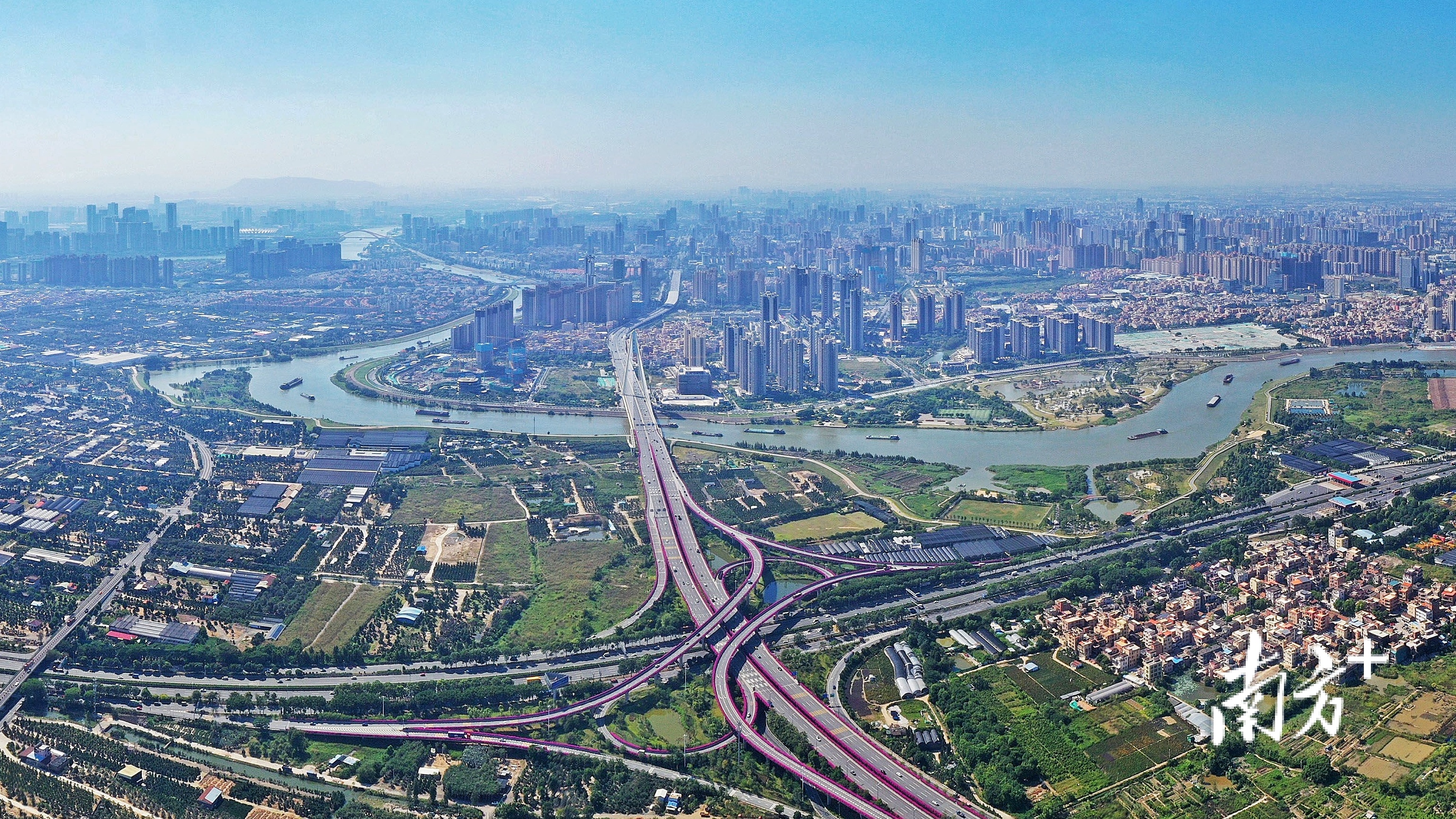 禅城应当立足当代重新发现岭南，在过去观照未来中找寻到四个发展启示。