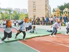 委员说｜李华：开办社区普惠托幼机构破解入托难