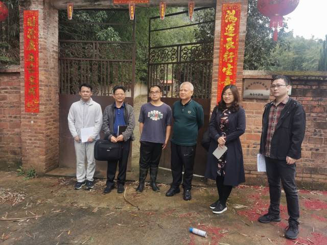 清远市清城区源潭镇杨金环猪场现场调研