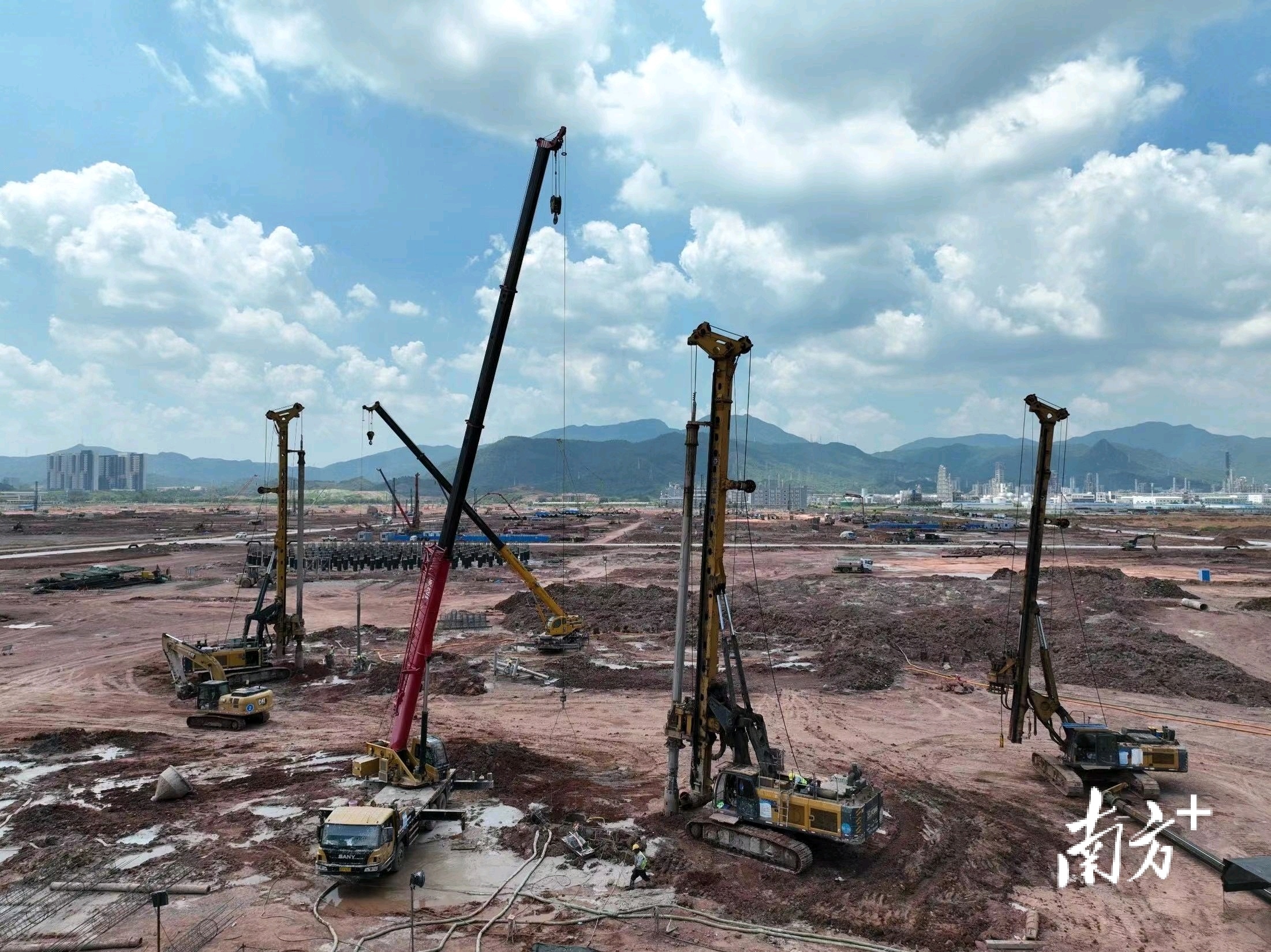 南方+ 王昌辉 拍摄