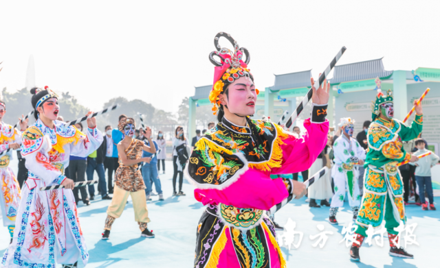 英歌舞领衔“潮”味空降海心沙。