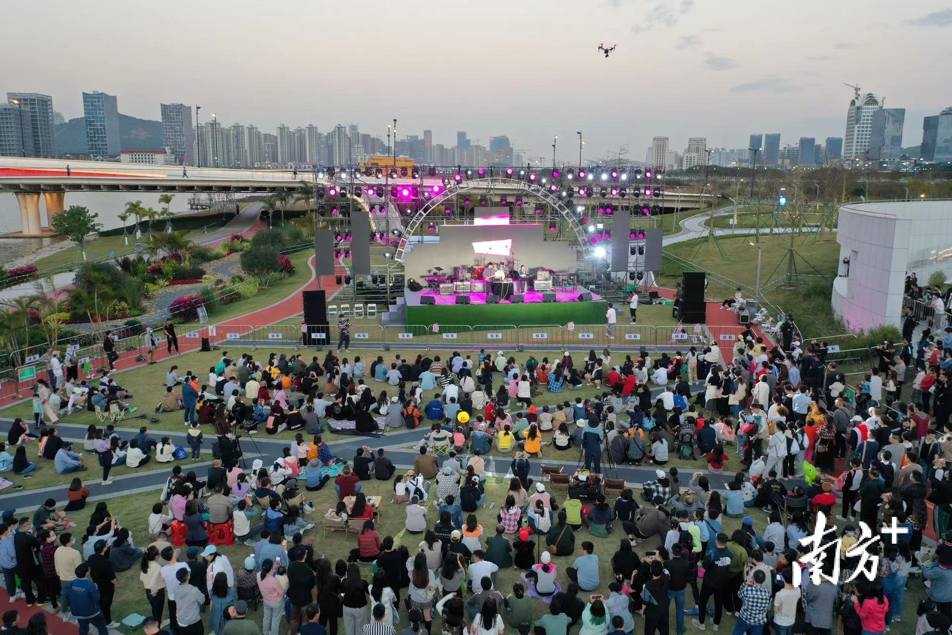 南方+ 关铭荣 拍摄 南方+ 关铭荣 拍摄