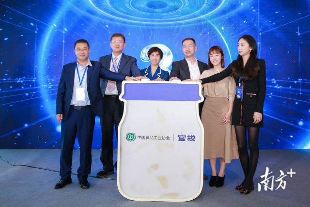国内首个！中食协发布鲜炖花胶团体标准