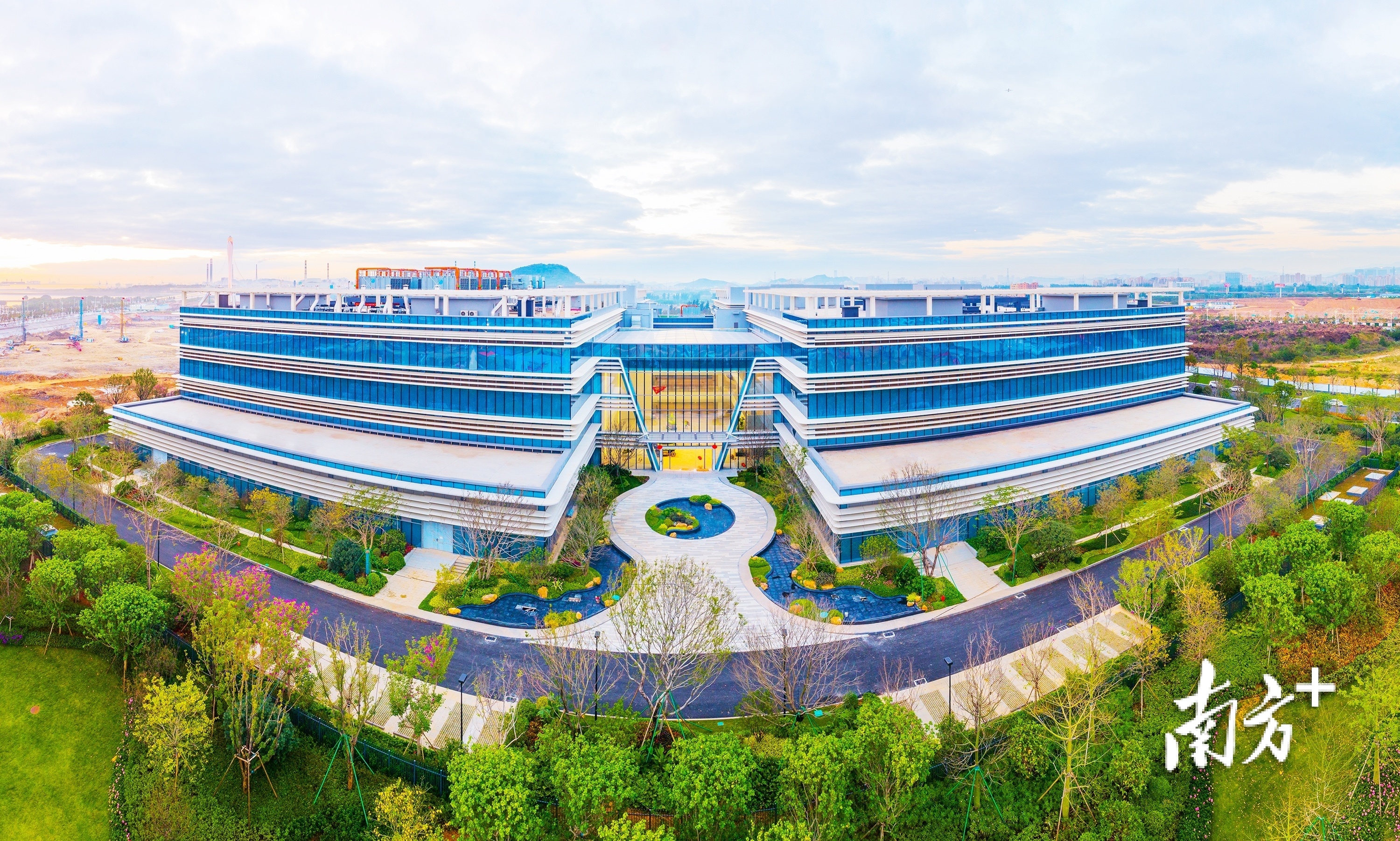 1  南方+ 郭文君 拍摄