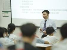 中山医学院院长匡铭：努力培养新时代医学创新人才