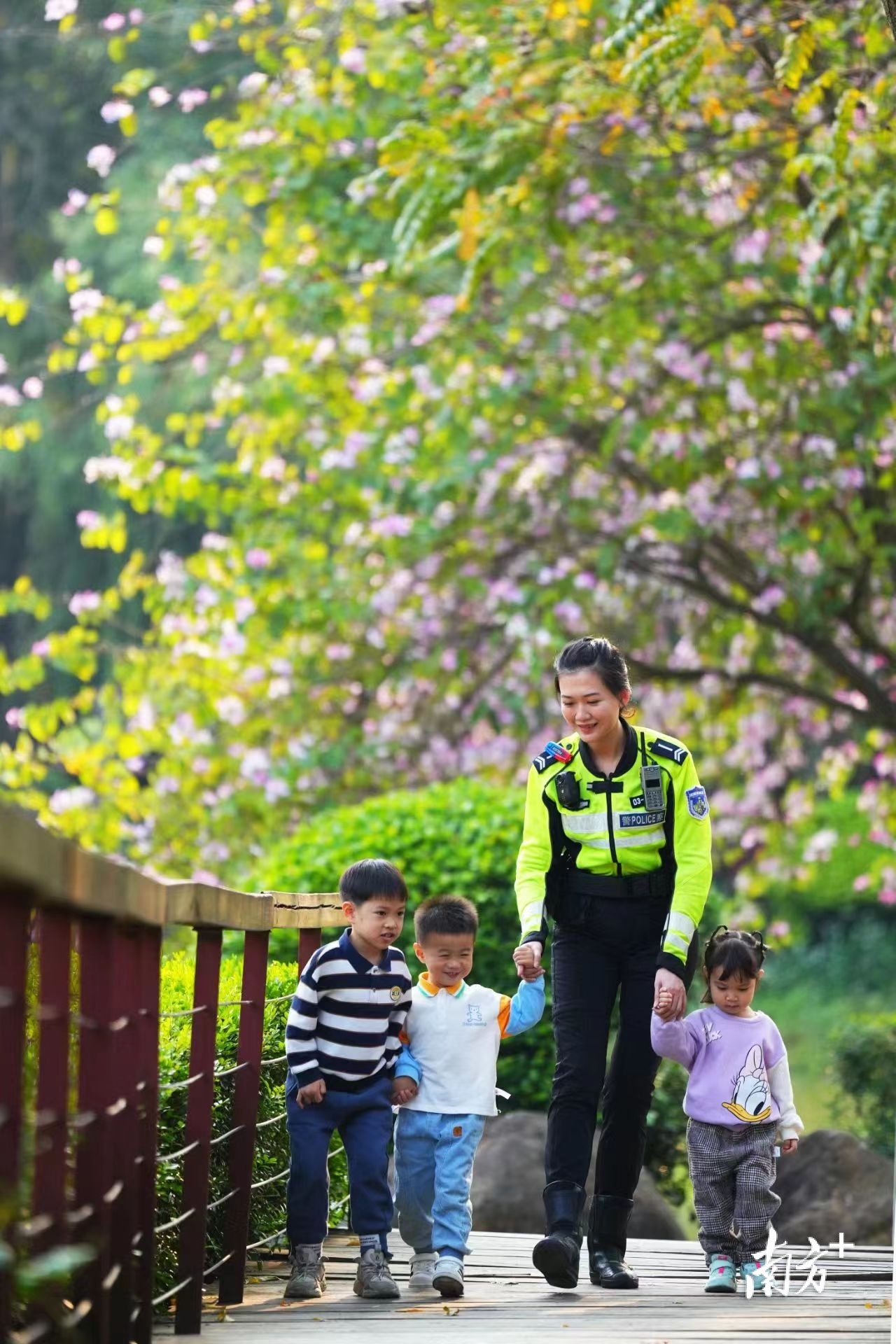 她，在风吹日晒中重新认识自己