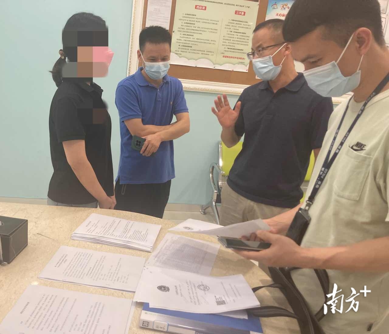 校外教育培训执法检查现场。通讯员供图