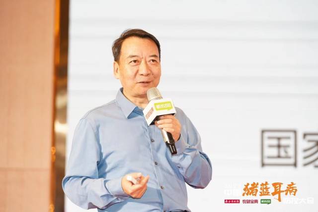 中国农业大学教授杨汉春