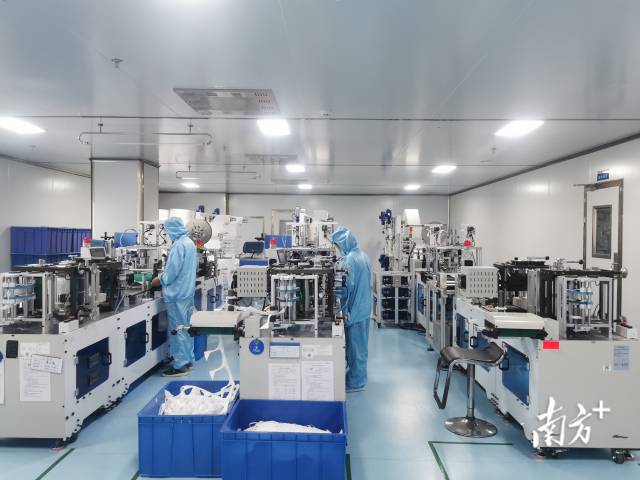 汕头市大健康产业有基础和优势，图为泰恩康医药公司生产车间。 受访者供图