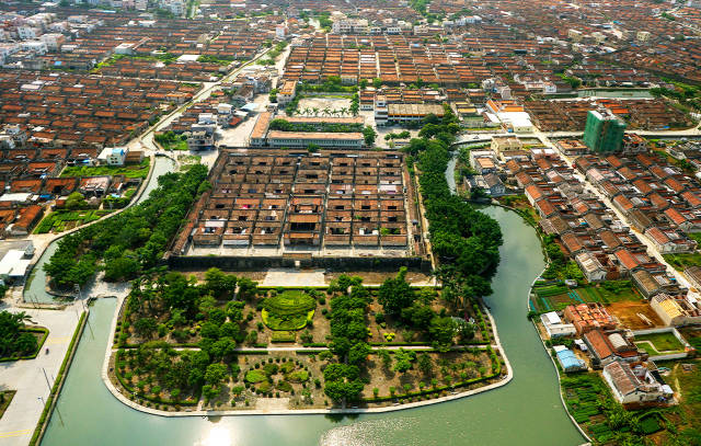 爱影乡旅走廊--汕头市潮南区陇田镇东里古寨。  