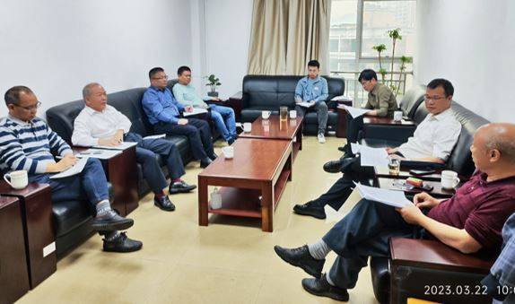 水稻所专家与连州市农业农村局人员座谈。