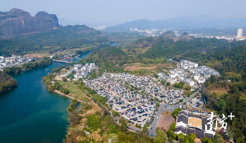 丹霞山旅游复苏趋势向好。黄玮 摄