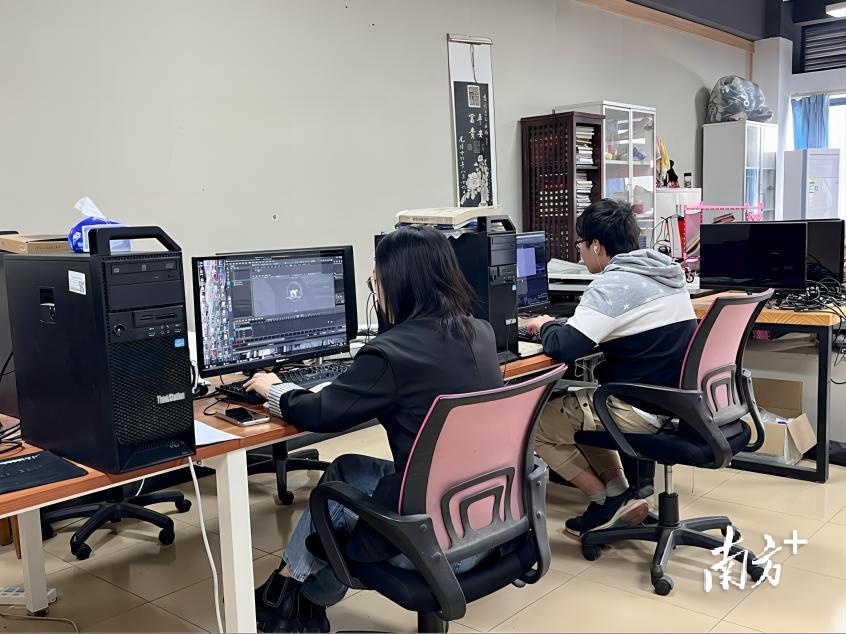 培训学生的办公室