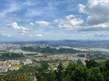 《南方日报·肇庆观察》：肇庆让企业家站到发展“C位”