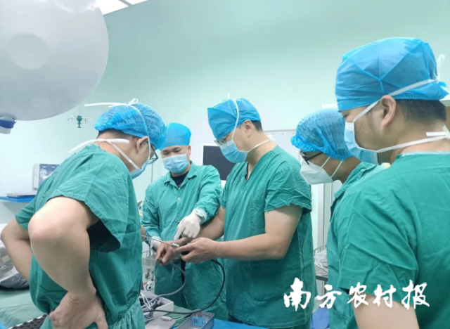 手术室实践带教现场。