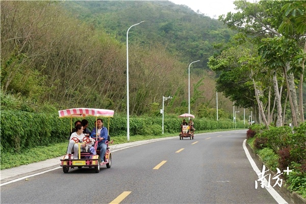 南方⁺ 梁维春 拍摄