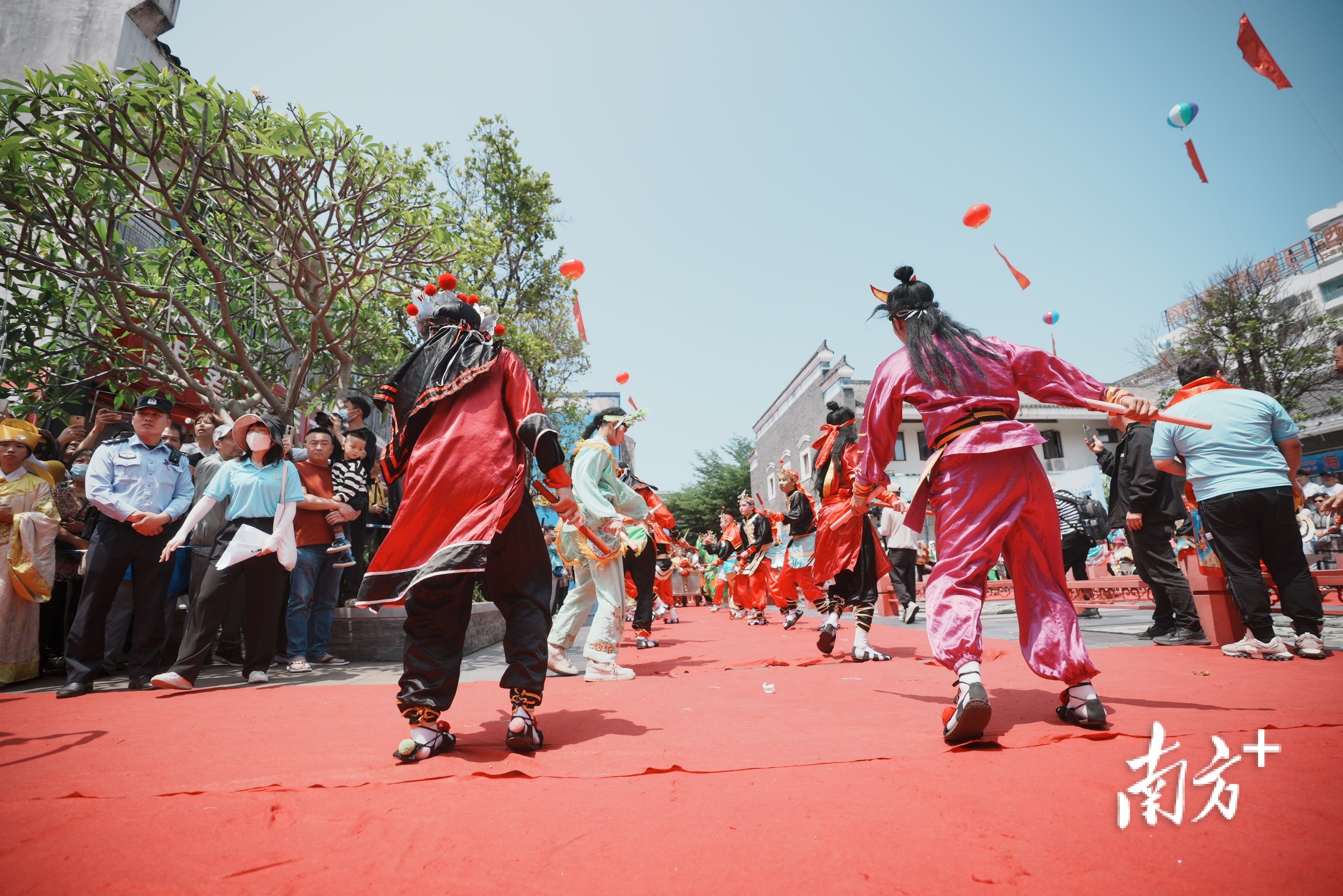    南方⁺ 王昌辉 拍摄