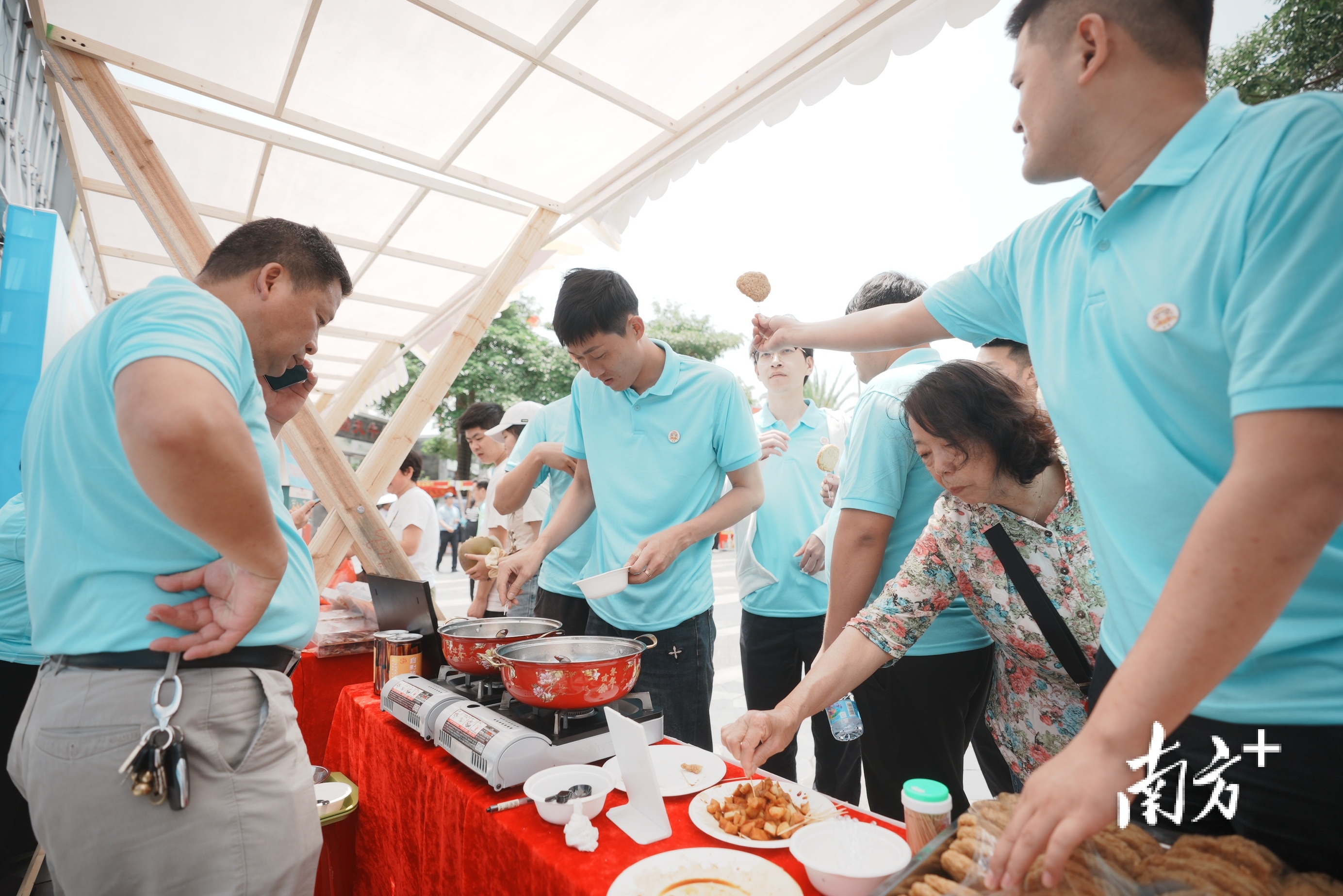    南方⁺ 王昌辉 拍摄