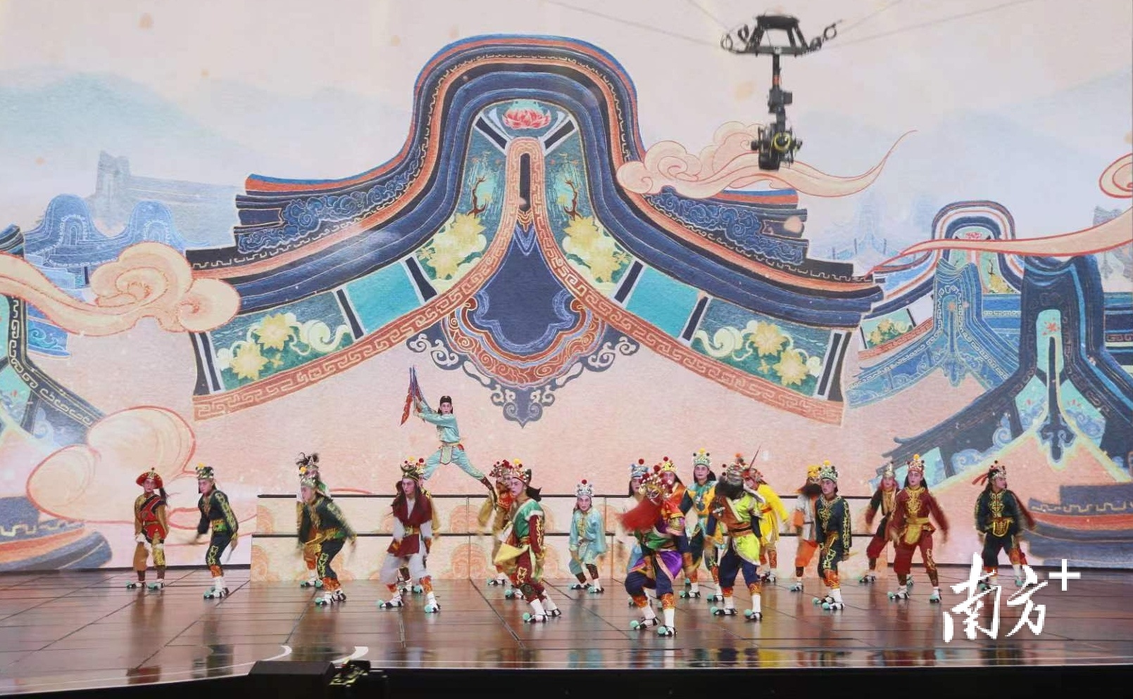 起舞！普宁英歌亮相央视2023五四青年节特别节目_南方plus_南方+