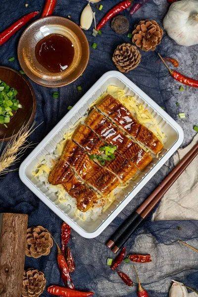 健源匠心烤鳗鱼。