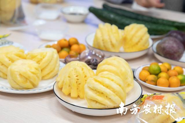 徐闻鲜切菠萝。