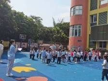 悦读阅爱越成长，南沙龙穴街幼儿园开展世界读书日活动