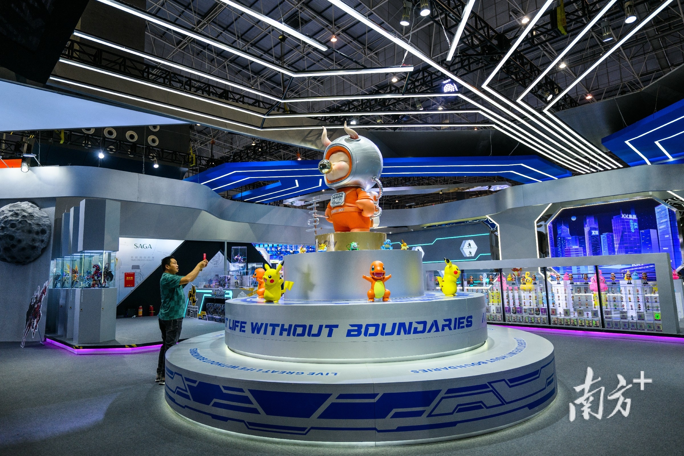 中国加博会组委会首次与KK集团合作打造潮玩展区展现东莞的潮流一面。龚名扬 摄 中国加博会组委会首次与KK集团合作打造潮玩展区展现东莞的潮流一面。龚名扬 摄