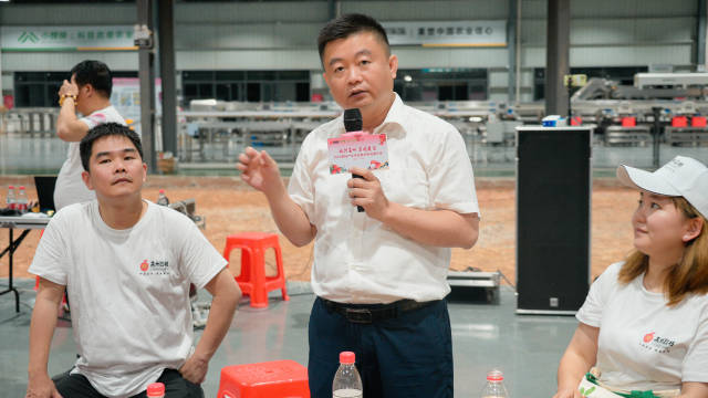 高州市人民政府副市长岑解明