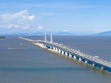 香港运物局局长林世雄：“港车北上”后正在研究“粤车南下”