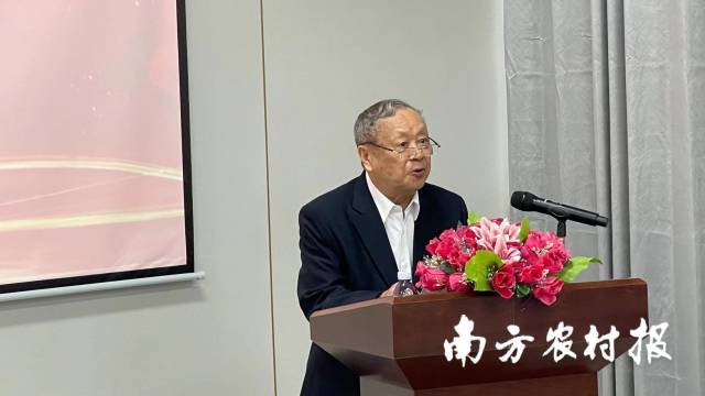 中國工程院院士、海威集團(tuán)院士工作站負(fù)責(zé)人林浩然