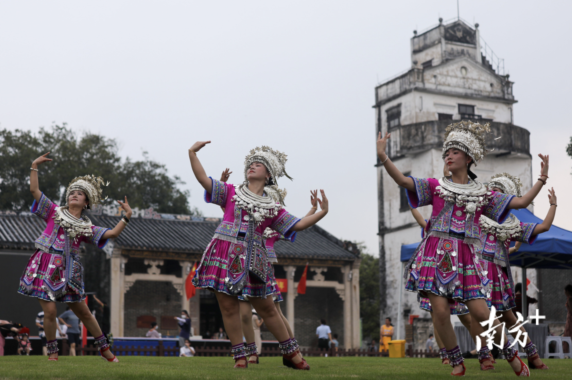 珠海高新区会同古村举办特色活动。 珠海高新区会同古村举办特色活动。
