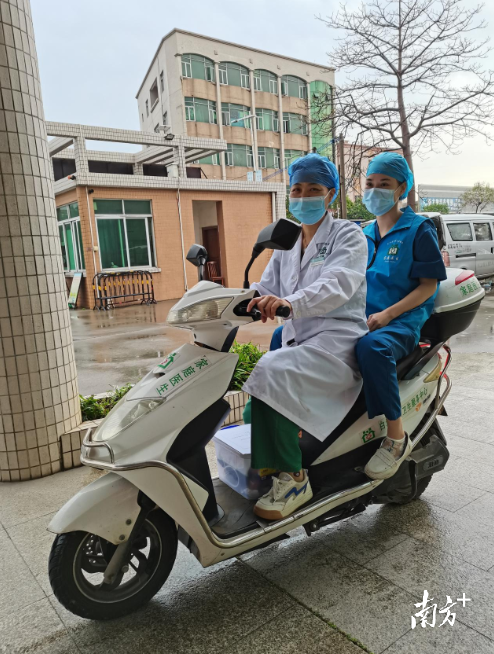 白坭家庭医生团队服务基层。