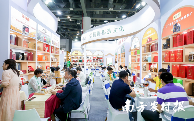 江门茶展区产销对接火热。