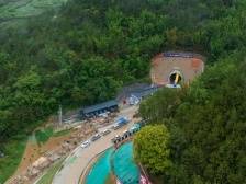 向大山深处挺进！他们这样在粤西改造山河