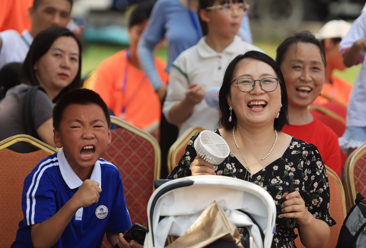 南方+ 何俊 拍摄