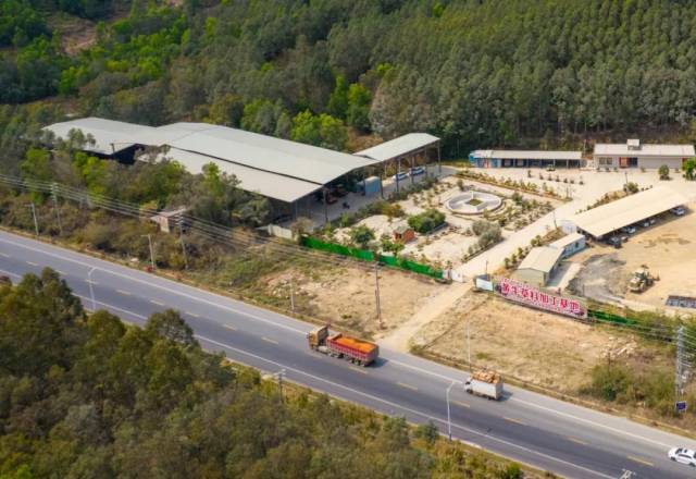 黄牛草料加工基地鸟瞰图