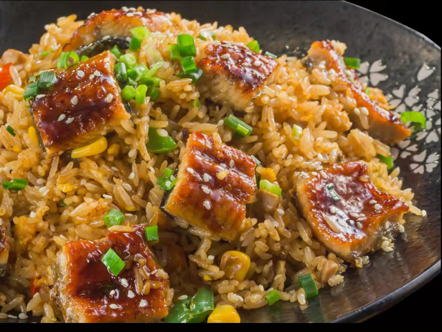 懿嘉鳗鱼炒饭
