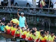 梁家辉谈在佛山扒龙舟：感受到家乡人对我的宠爱｜独家