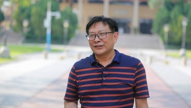 胡波：“无论走到哪，这里都是华侨的‘根’”