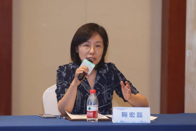 中国政法大学新闻与传播学院教授鞠宏磊。