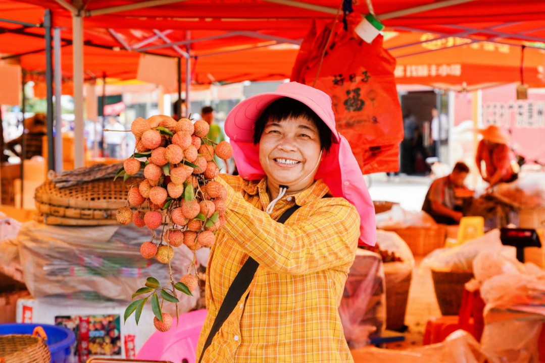 鎮(zhèn)隆荔枝紅紅紅,！RCEP廣東惠州（鎮(zhèn)隆）荔枝交易中心啟用